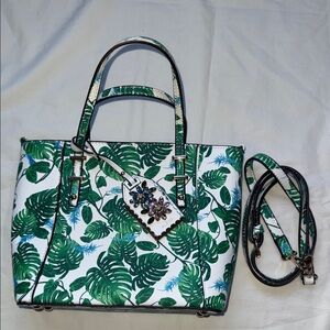 Aldo woman’s printed bag